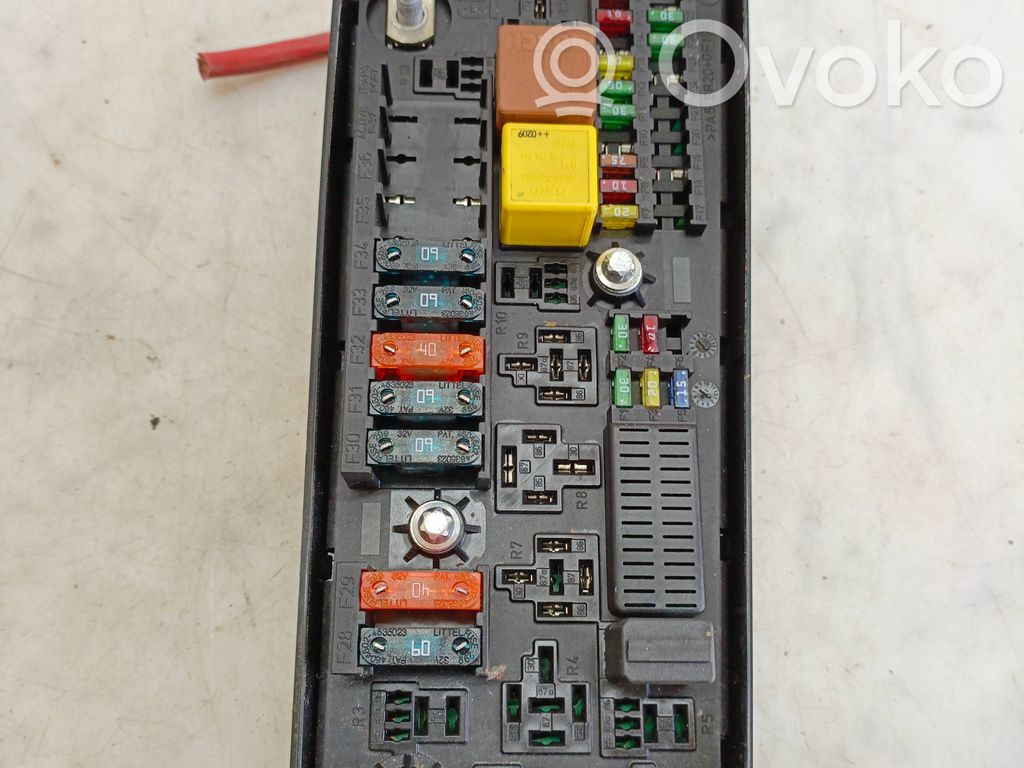 Opel Vectra C Fuse module 