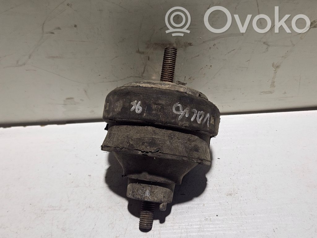 Engine mount bracket   417259,433113