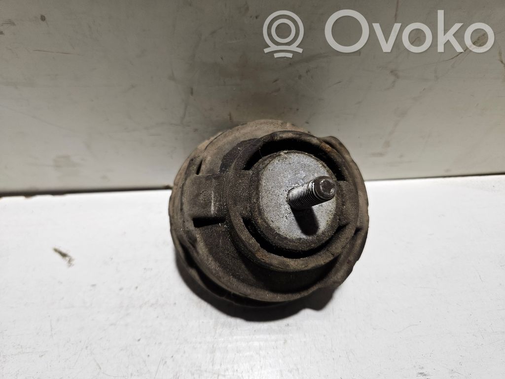 BMW 3 E46 Engine mount bracket 
