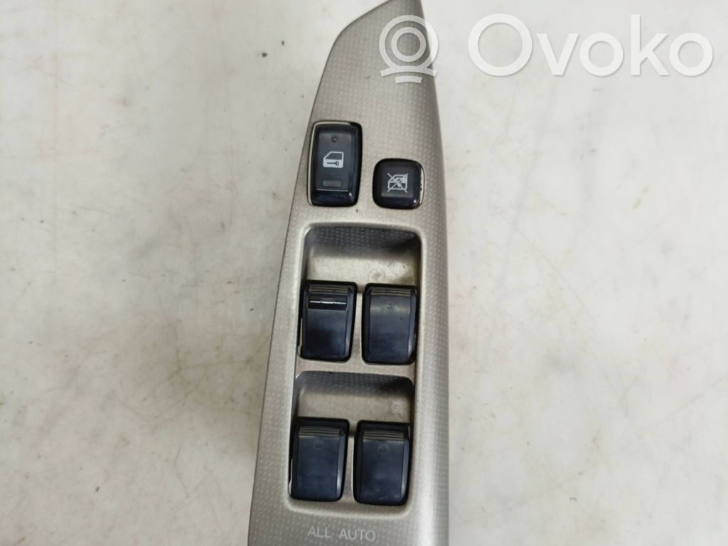 Toyota Corolla Verso E121 Przyciski szyb 