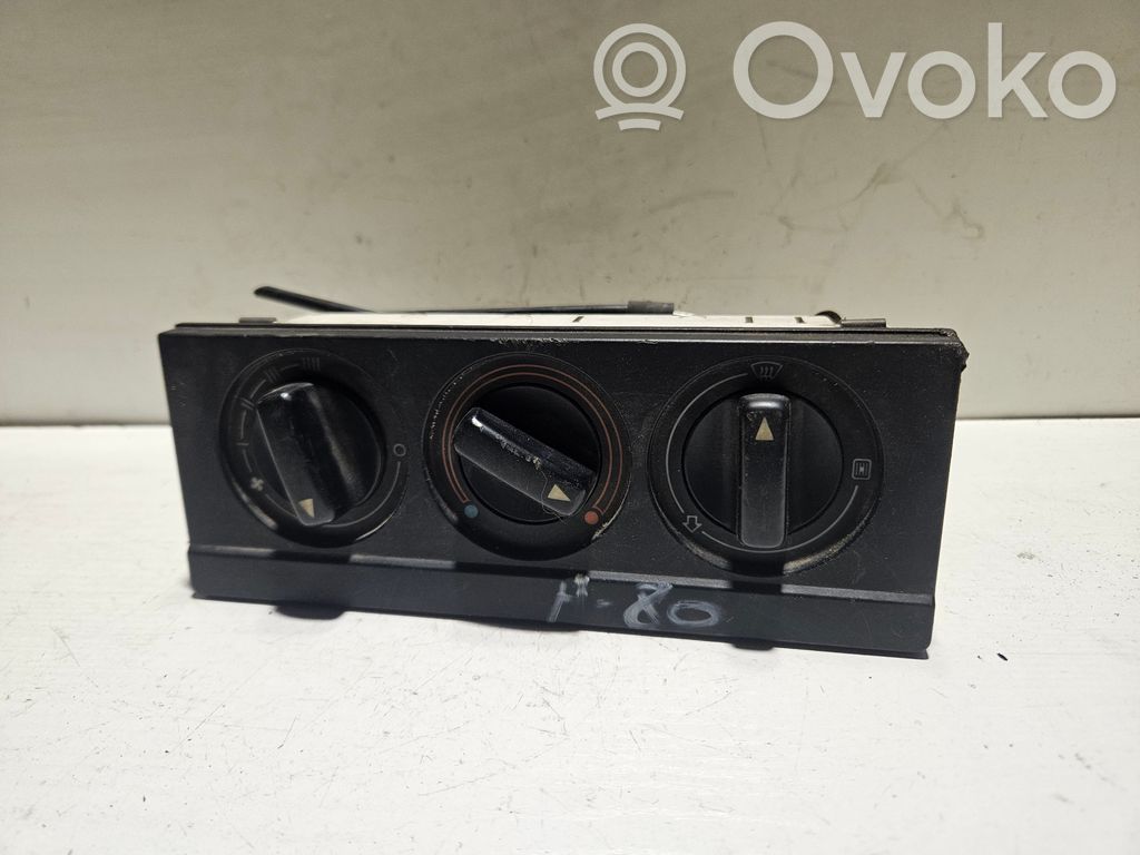 Audi 80 90 B3 Climate control unit 