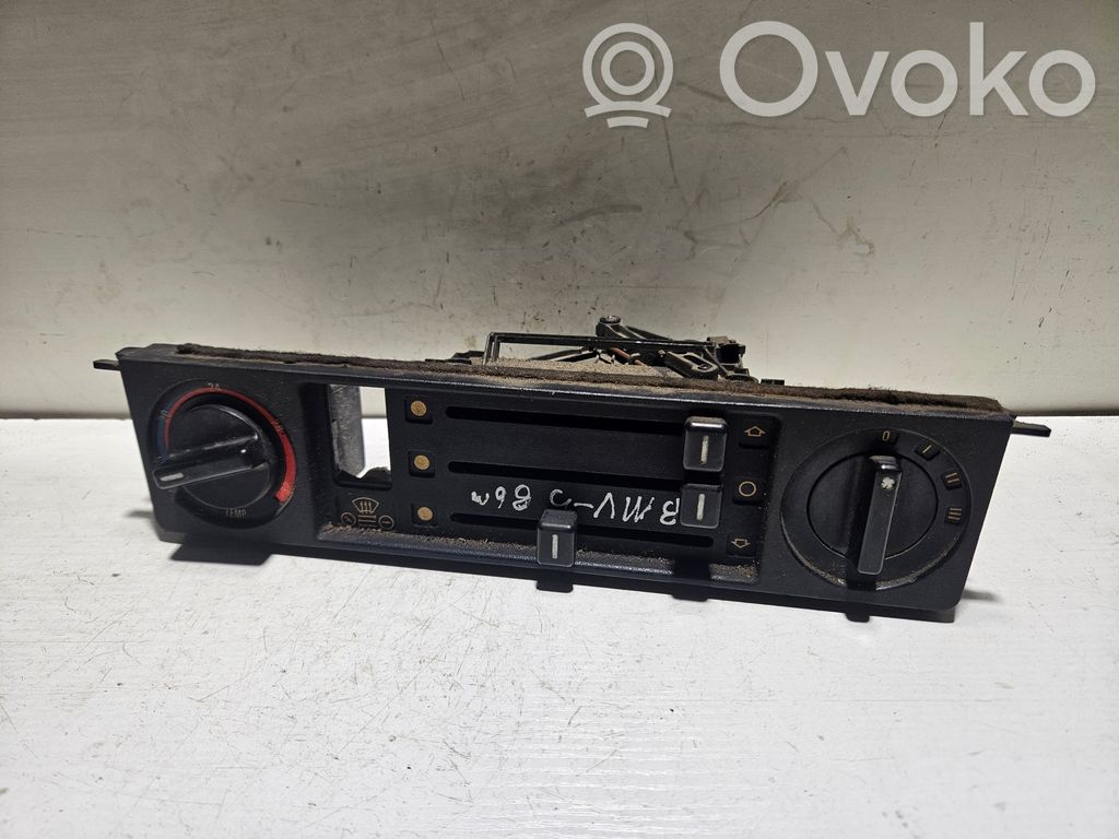 BMW 5 E28 Climate control unit 