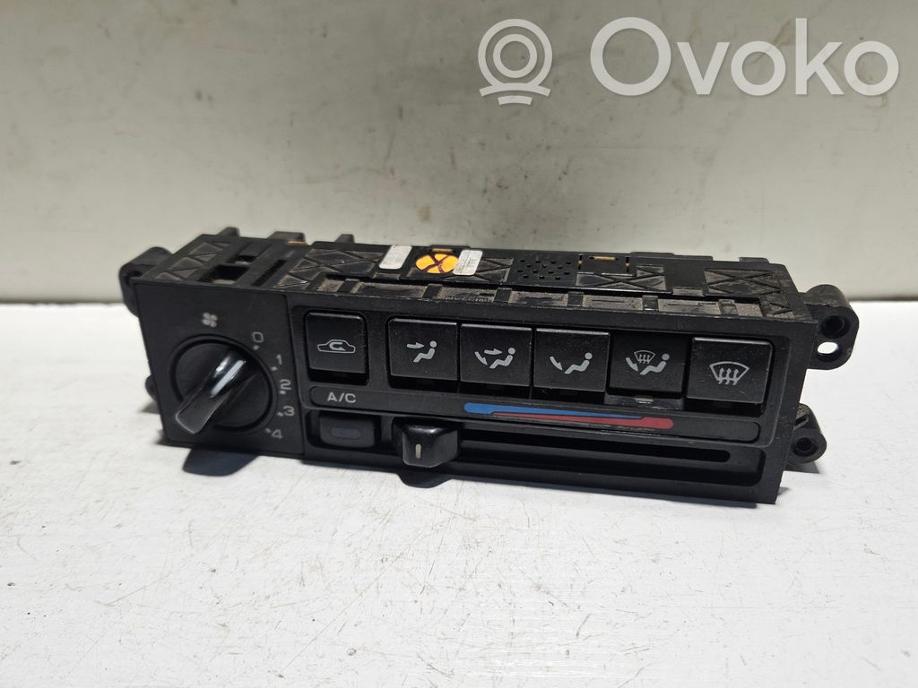 Nissan Primera Climate control unit 