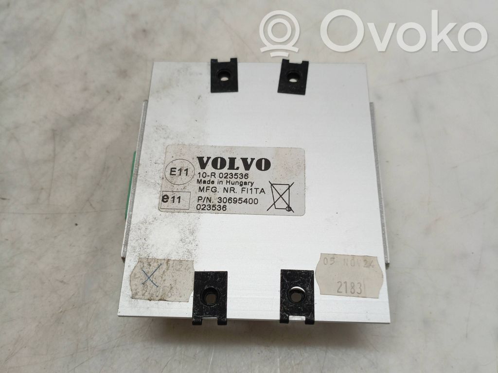 Volvo XC90 Radio/CD/DVD/GPS head unit 