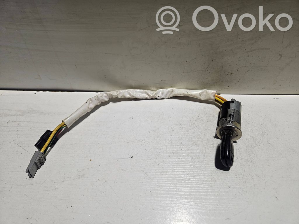Renault Kangoo I Ignition lock 