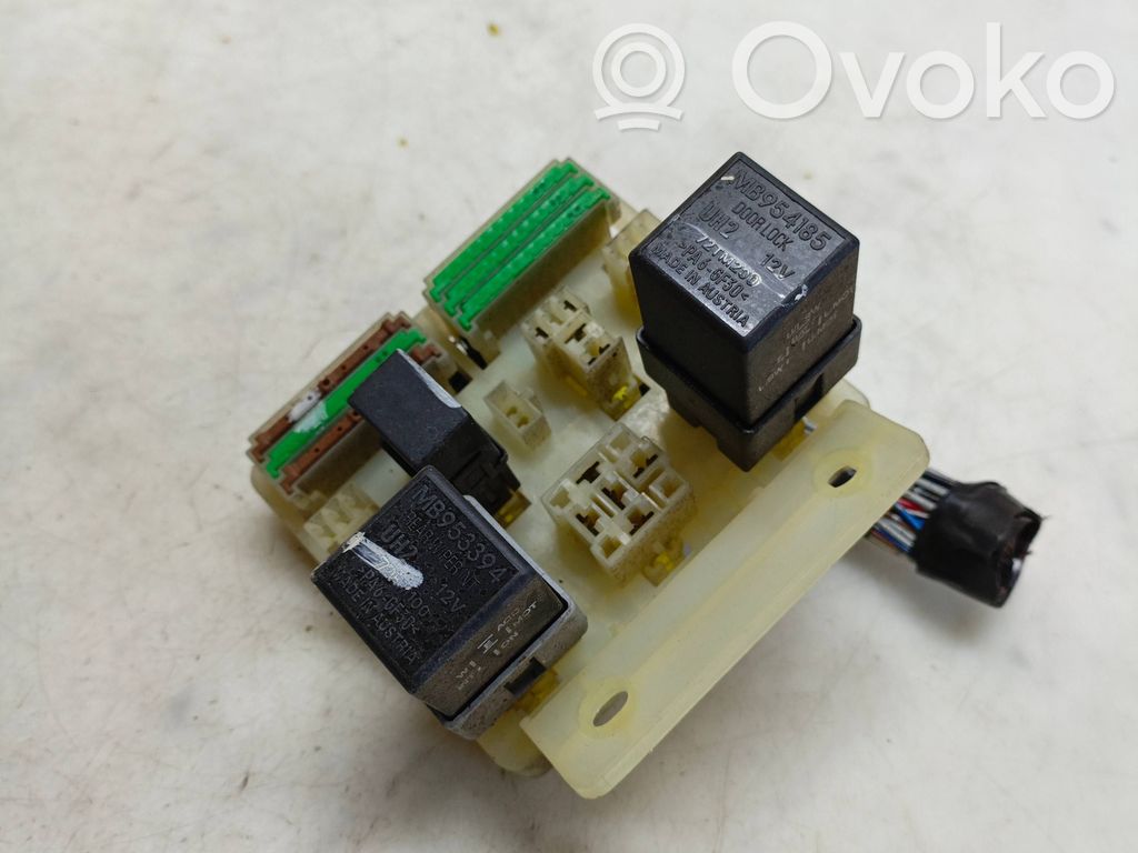 Volvo S40, V40 Drošinātāju kaste (komplekts) 