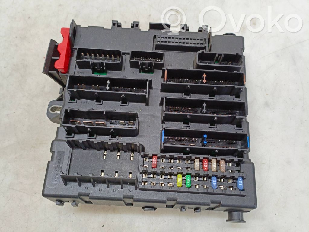 Opel Vectra C Fuse module 