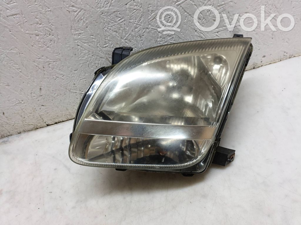Subaru Justy Lampa przednia 