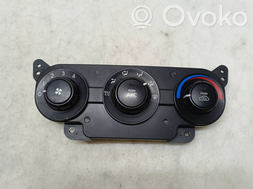 KIA Cerato Climate control unit 