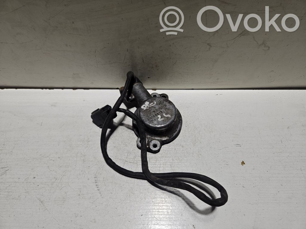 Volvo S80 Camshaft position sensor 