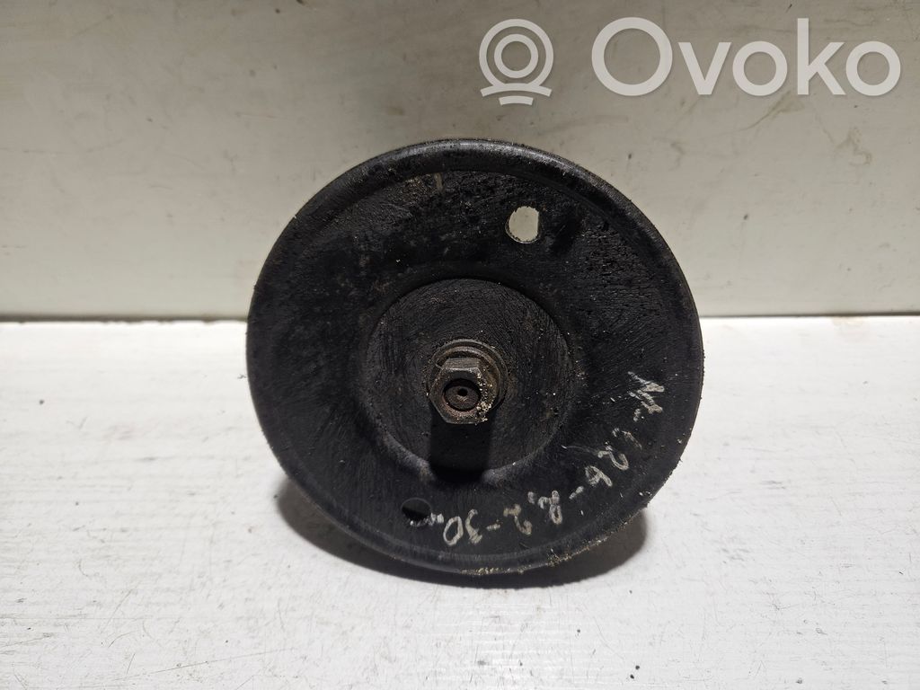Mazda 626 Power steering pump 