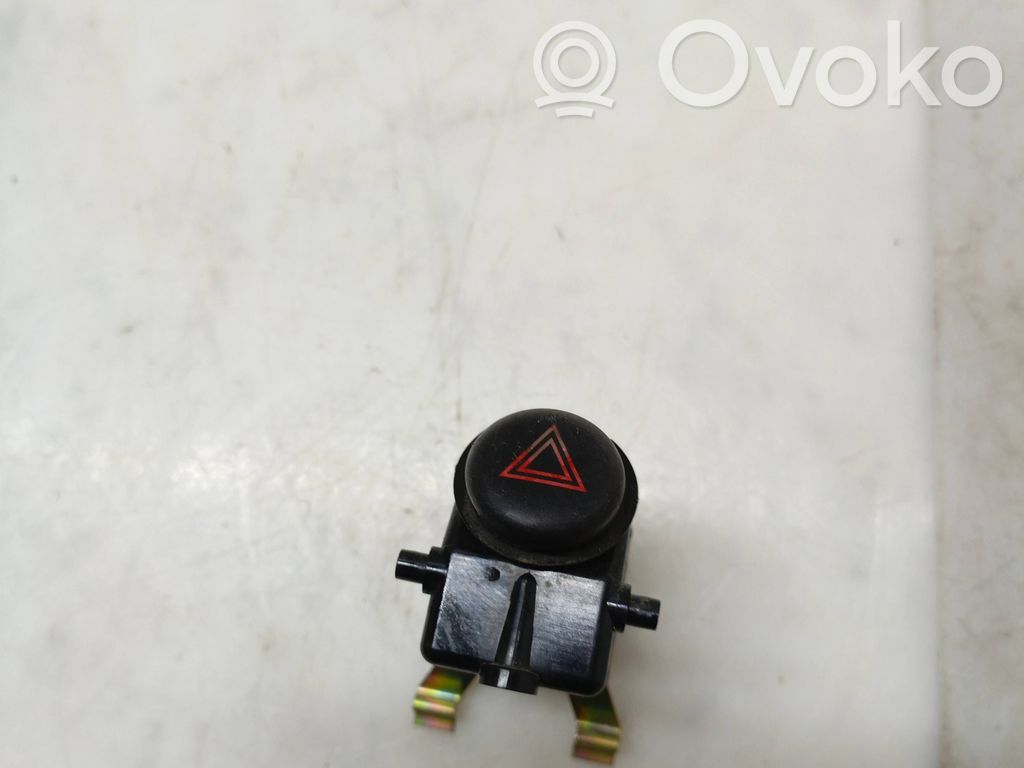 Jeep Cherokee KJ Botón interruptor de luz de peligro 