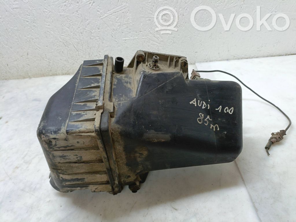 Audi 100 200 5000 C3 Rozdzielacz paliwa 