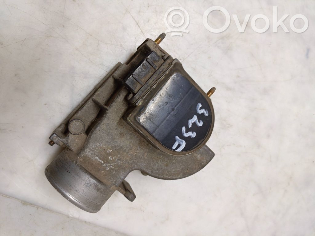 Mazda 323 F Oro srauto matuoklis 