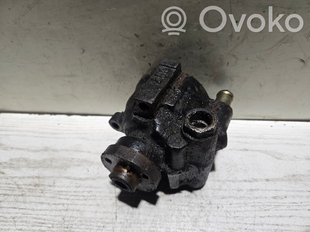 Renault Laguna I Power steering pump 
