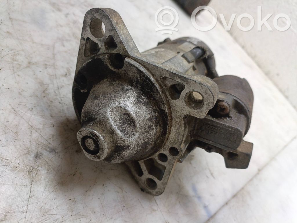 Mazda 323 Motor de arranque 