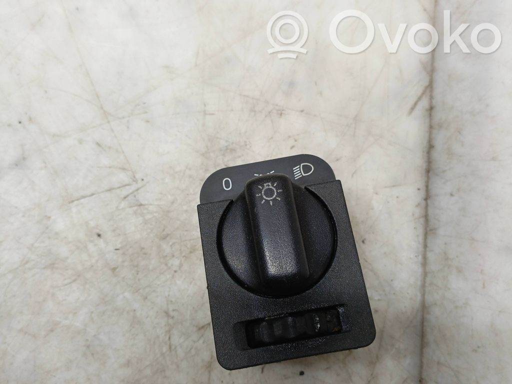 Opel Vectra C Light switch 