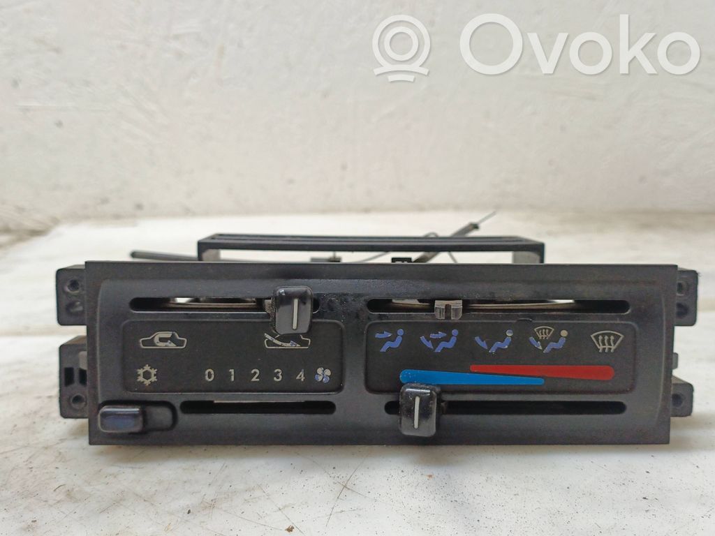 Nissan Terrano Climate control unit 