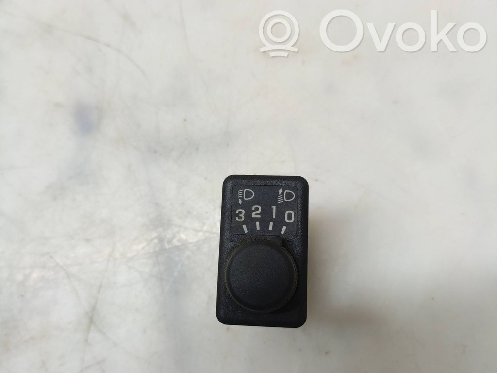 Nissan Terrano Comutator control nivel faruri 