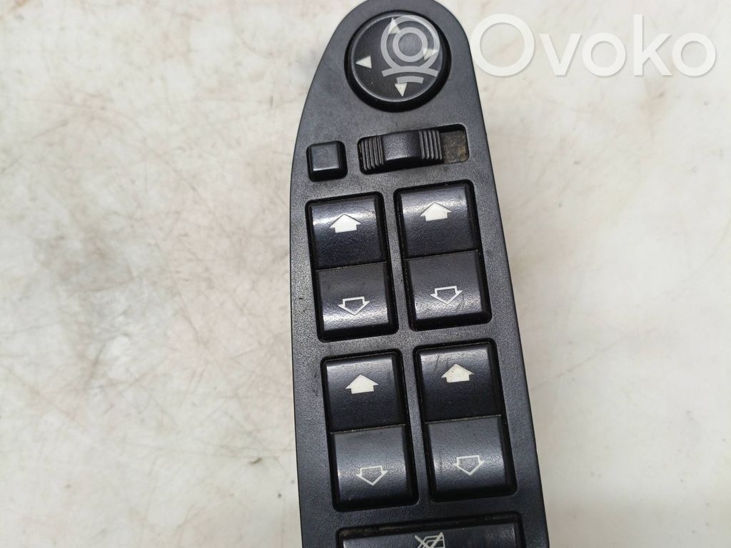 BMW 5 E39 Electric window control switch 