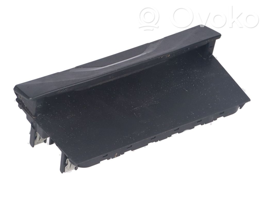 BMW 2 F44 Wireless charging module 