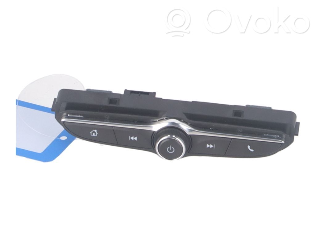 Opel Astra K Unidad central de control multimedia 