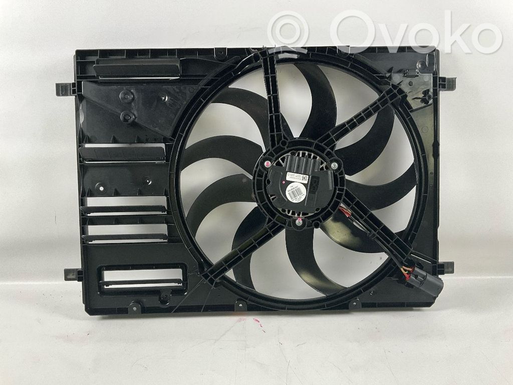 Ford Focus Elektrisks radiatoru ventilators 