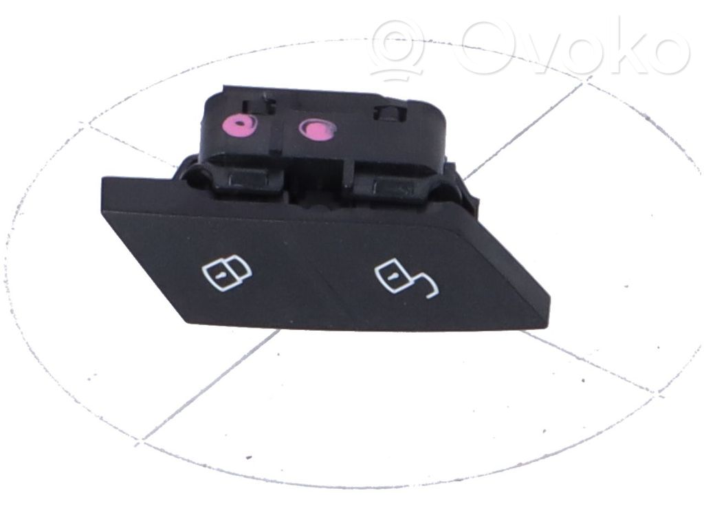 Central locking switch button   6820925