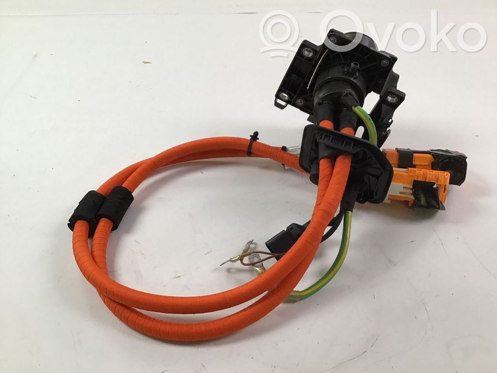 Sähköauton latauskaapeli   4KE907176A