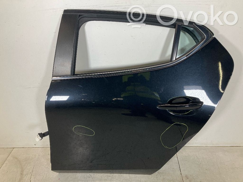 Mazda 3 Galinės durys 
