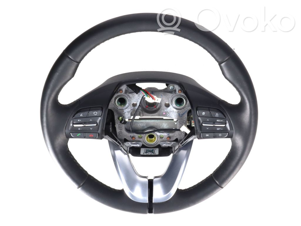 Hyundai i30 Ohjauspyörä 
