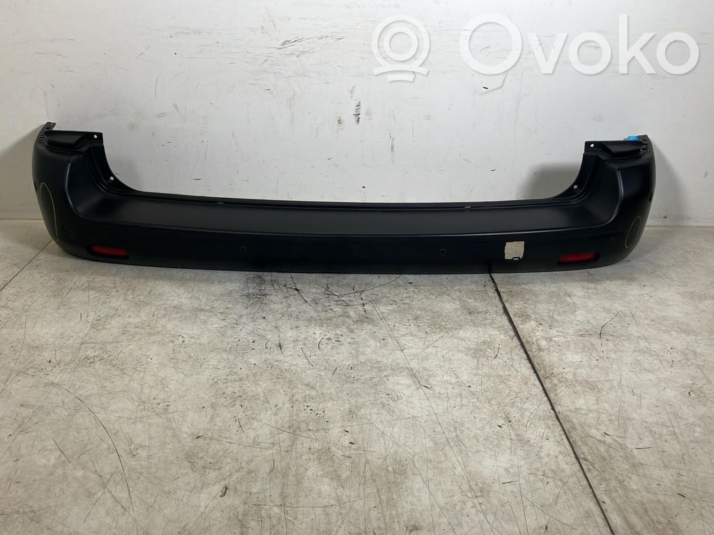 Opel Vivaro Бампер 