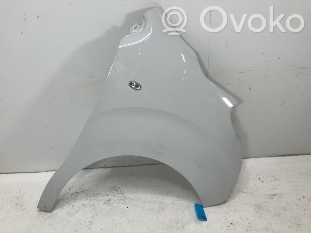 Opel Vivaro Aripă 