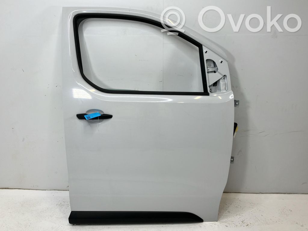 Opel Vivaro Дверь 