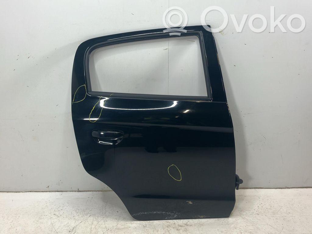 Puerta trasera   5730B908