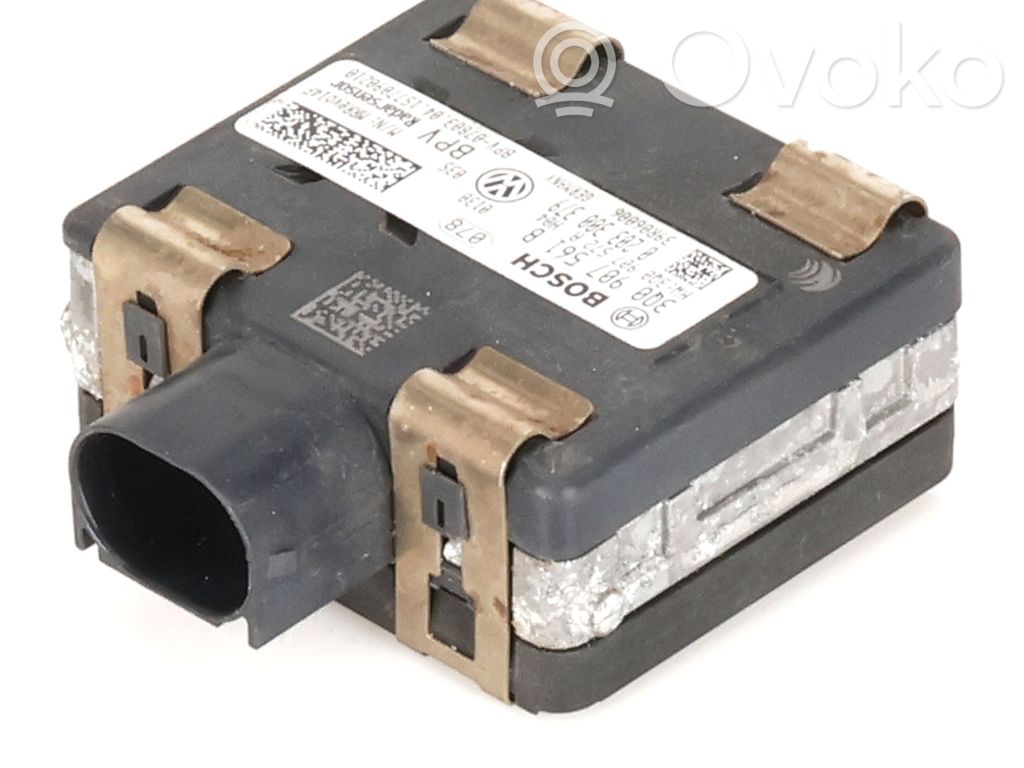 Volkswagen PASSAT B8 Senzor radar distronic 