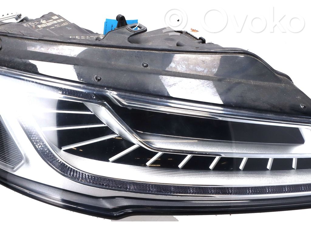 Audi A8 S8 D4 4H Far 