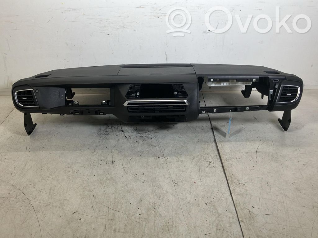 Opel Vivaro Kojelauta 