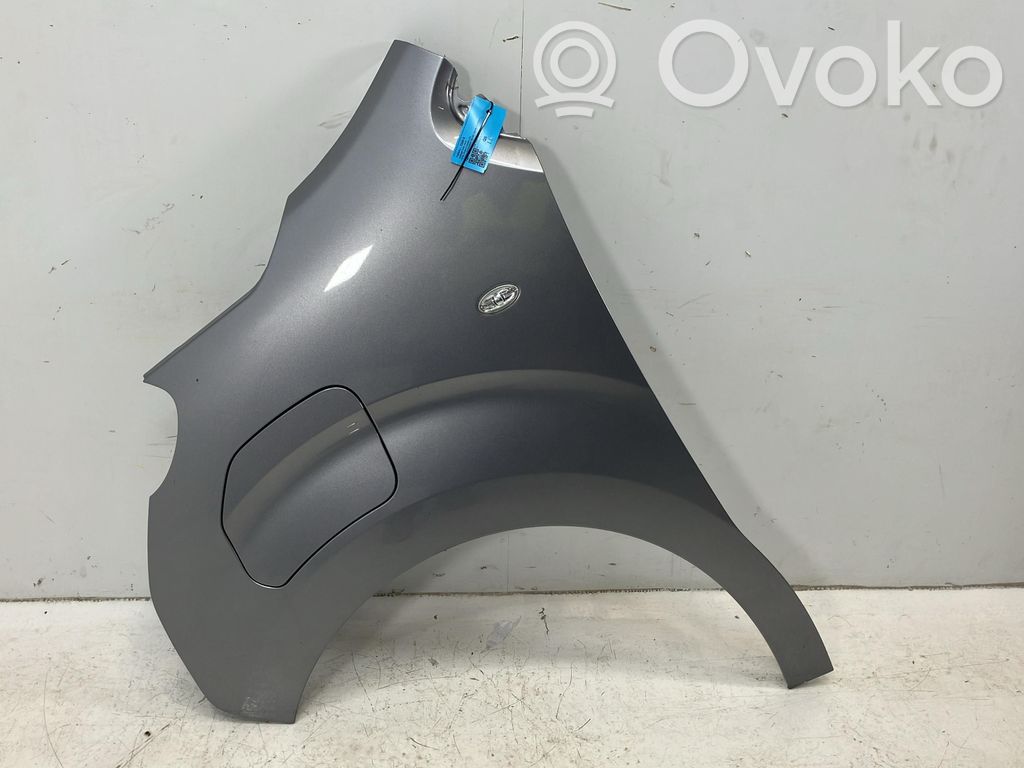Opel Vivaro Kotflügel 