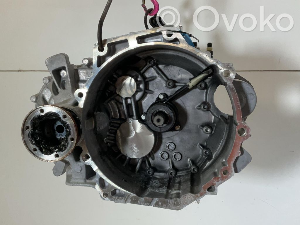 Volkswagen Golf VIII Manualna 6-biegowa skrzynia biegów 