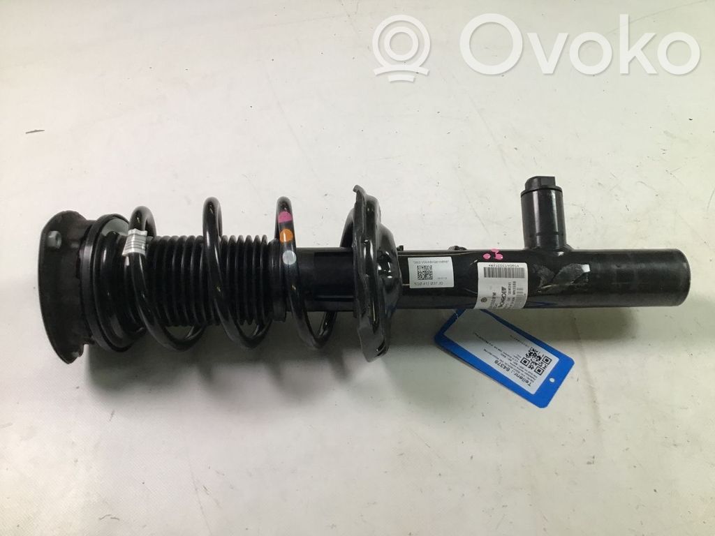 Amortyzator osi przedniej ze sprężyną   5Q0412037JD
