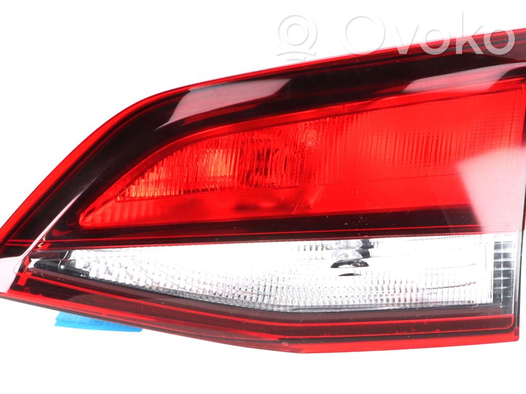 Opel Astra K Takaluukun takavalot 