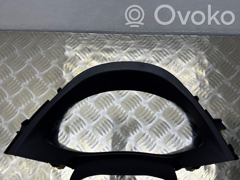 Toyota Auris E180 Dashboard trim 
