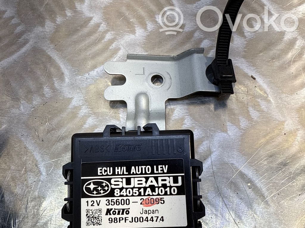 Subaru Legacy Light module LCM 