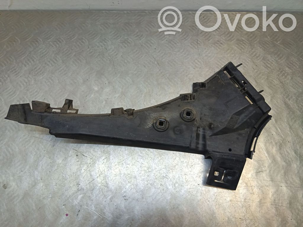 Audi Q7 4L Front bumper mounting bracket 