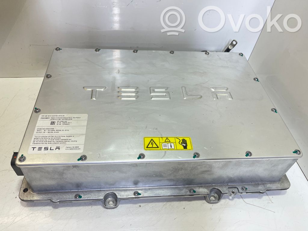 Tesla Model S Inversor/convertidor de voltaje 