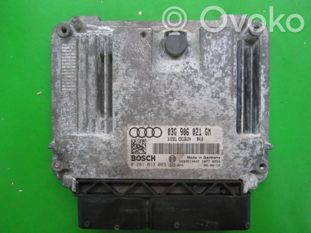 Audi A3 S3 A3 Sportback 8P Engine control unit/module ECU 
