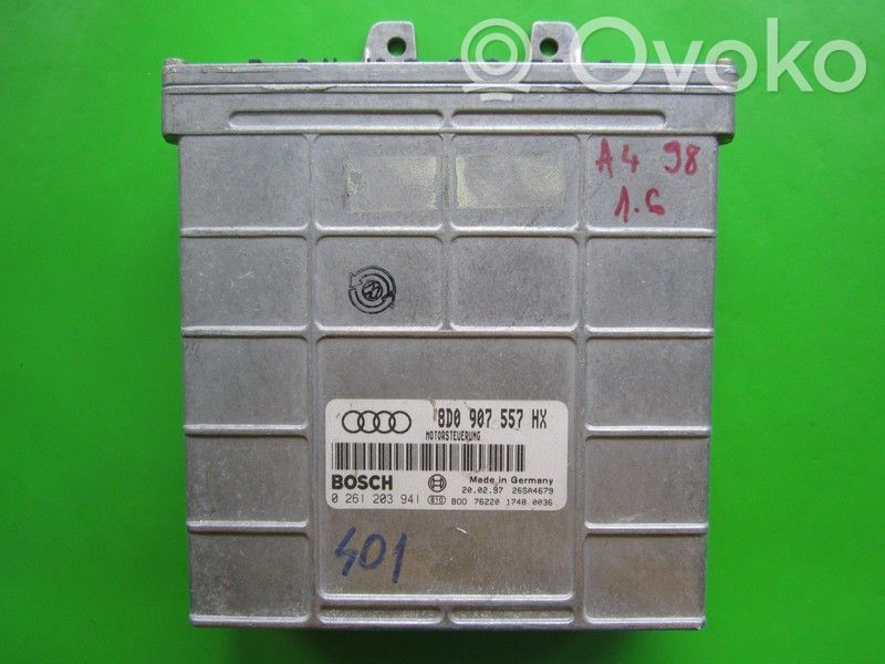Unité de commande, module ECU de moteur   8D0907557HX,0261203941