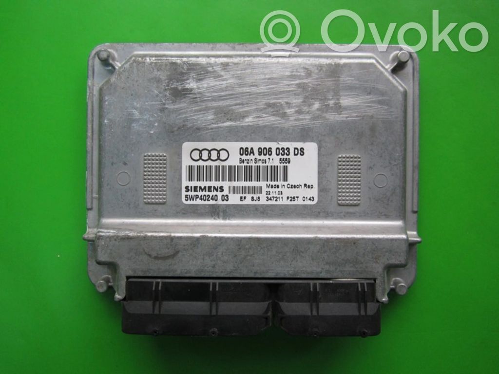 Engine control unit/module ECU   06A906033DS,5WP40240