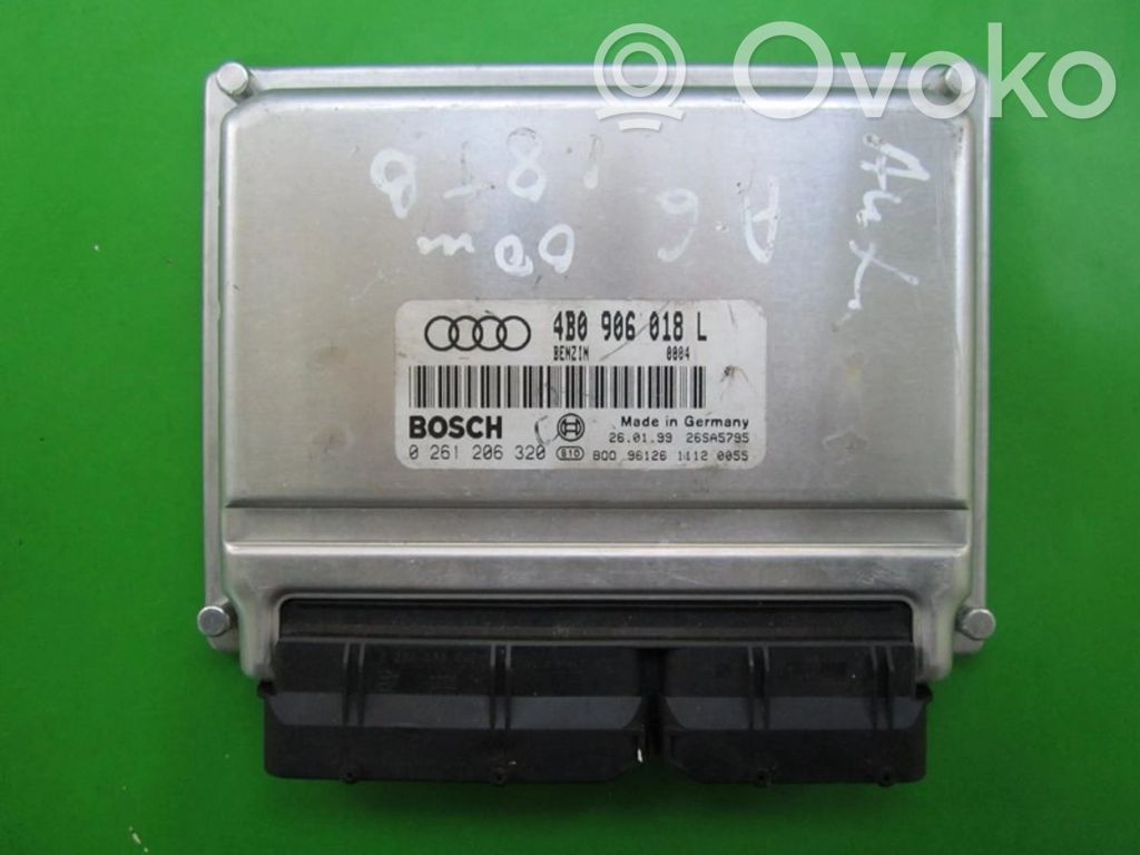 Audi A4 S4 B5 8D Engine control unit/module ECU 